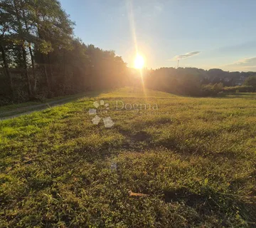 Građevinsko zemljište na mirnoj lokaciji nadomak Stubičkih Toplica - cover