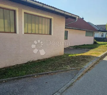 Poslovna zgrada sa skladištem i uredima u blizini Varaždina - cover