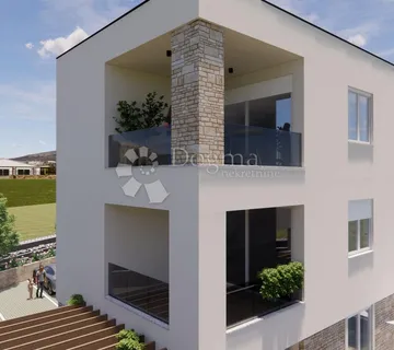 BRODARICA - prestižni život uz more u luksuznom domu - cover