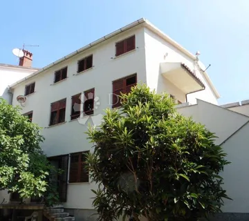 ISTRA FAŽANA Apartmanska kuća 200 m od plaže  - cover