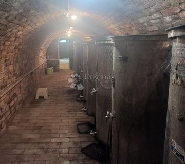 Baranjski vinski podrum s pričom-poslovna prilika u srcu vinske ceste - cover