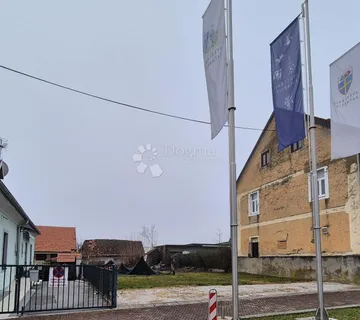 Građevinsko zemljište 698m² u centru Sv. Križ Začretja! - cover