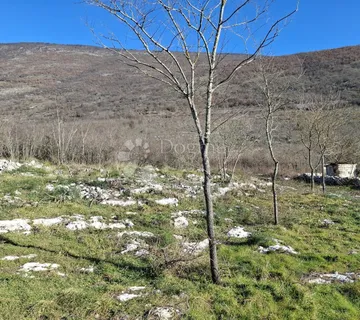 Građevinsko zemljište na osami u blizini Labina - cover