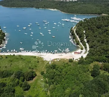 SAMO KOD NAS! T2 ZEMLJIŠTE 150M OD MORA - cover