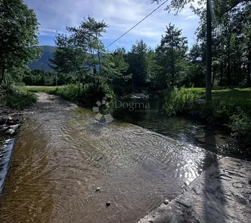 BRUŠANE  ZEMLJIŠTE 7373 m2 (podnešen zahtjev za prenamijenu u građevinsko) - cover