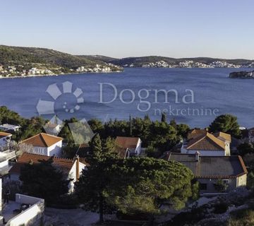 ROGOZNICA- UREĐENI STAN 150M OD MORA - cover