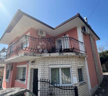 Kuća u zaleđu Crikvenice - cover