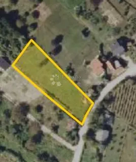 Mir, prostor i pogled – građevinska parcela u zelenilu - cover