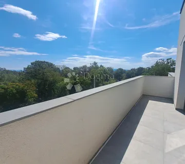 Kastav, 3S+DB, novogradnja na tri etaže s terasom! - cover