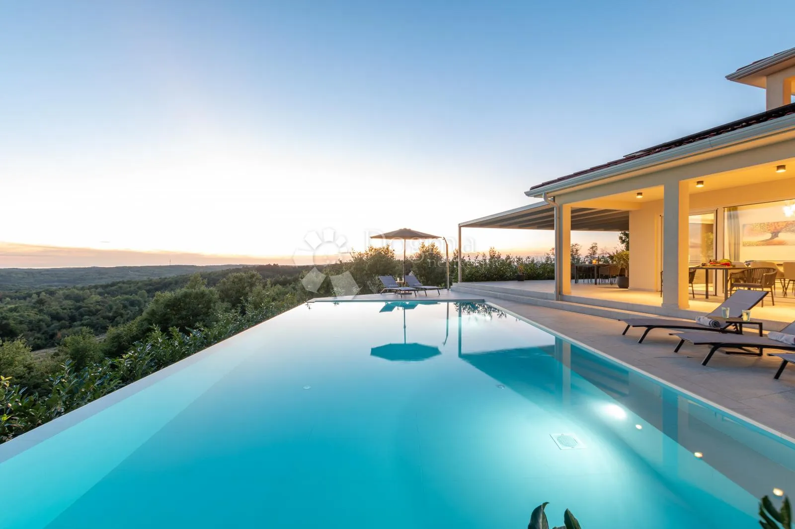 Motovun okolica, Jedinstvena nekretnina na TOP lokaciji! - cover