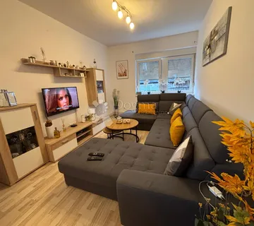 Funkcionalan i prostran 3‑sobni stan u Sloboštini - cover