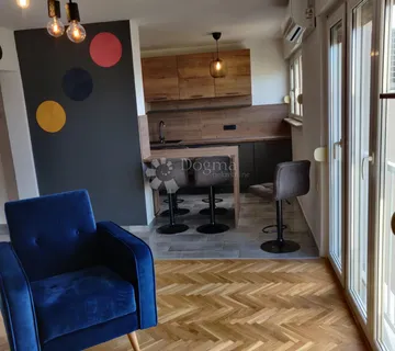 MODERAN I KOMPLETNO ADAPTIRAN STAN NA DONJOJ VEŽICI - cover