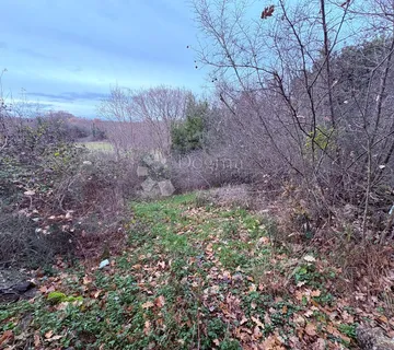 OTOK KRK, MALINSKA OKOLICA, TEREN NA PRODAJU - cover