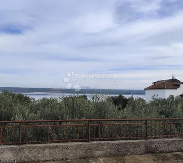 Kuća s poslovnim prostorom 50 m od mora - cover