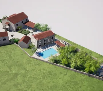 Istarska stancija za renovaciju sa prostranom okućnicom - cover
