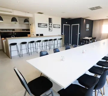 Moderni proizvodno-logistički kompleks nadomak Osijeka! - cover