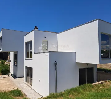 PRILIKA BOKANJAC - cover