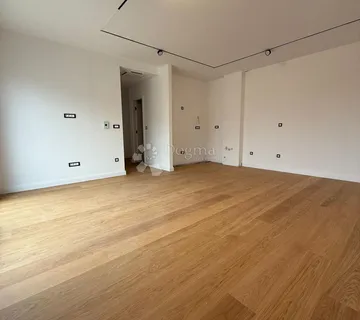 S13 - TREŠNJEVKA RESIDENCE - S 13, S 14 - cover