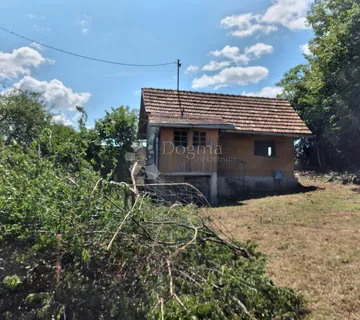 Vikendica na selu - cover