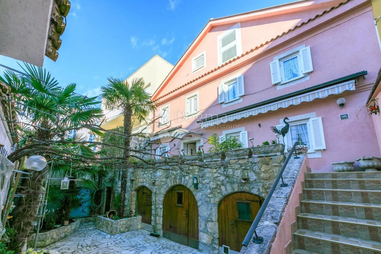 Villa 2 red do mora Crikvenica  - cover