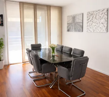 Komforan, predivan stan Kman - cover