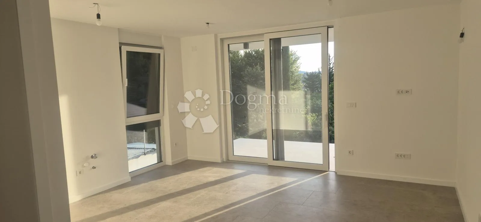 Krk, Omišalj - predivan apartman u novogradnji samo 150 metara od mora - cover