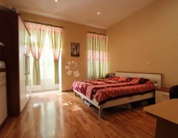 Stan u centru Crikvenice - cover