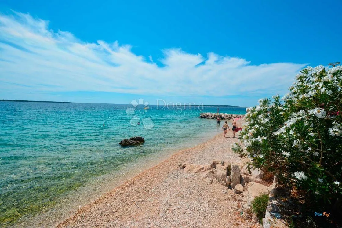 Vrhunski apartman u predivnim Mandrama na otoku Pagu - cover