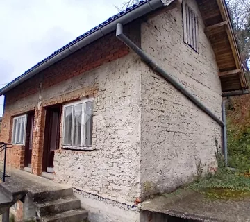Kuća za adaptaciju u Čučerju, na dobroj lokaciji - cover