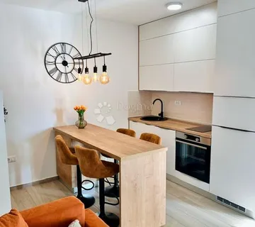 Medulin, jednosoban stan u prizemlju, 37m2 - cover