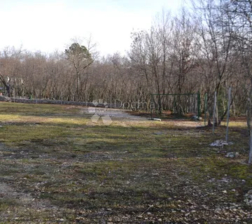 Građevinsko zemljište na mirnoj lokaciji, LABIN - cover