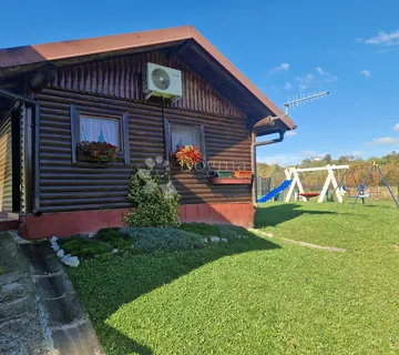 Jedinstveno imanje u Gornjem Jesenju – legalizirani objekti, ribnjak, parking, idealno za proslave i turistički najam - cover