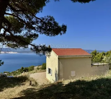 Lokva Rogoznica - Kuća sa zemljištem - cover