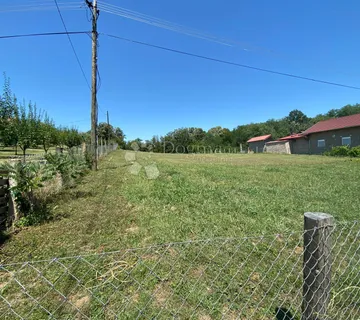 PRODAJE SE – Građevinsko zemljište s panoramskim pogledom i pripadajućom šumom – PODVINJE, SLAVONSKI BROD - cover