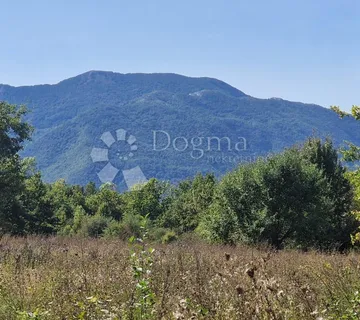 PREDIVNO ZEMLJIŠTE S POGLEDOM NA VELEBIT MIRNA LOKACIJA - cover