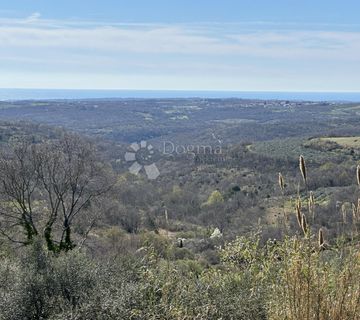 ZEMLJIŠTE SA TOP POGLEDOM I GRAĐEVINSKOM DOZVOLOM - cover