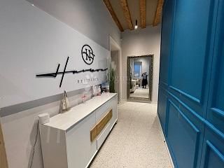 RIJEKA u samom centru grada prodajemo nekretninu s pet apartmana - cover