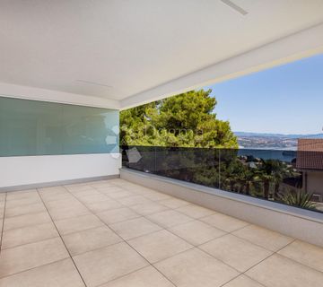 OPATIJA, LUKSUZNI STAN, 2S+DB, BALKON, LIFT, BAZEN - cover