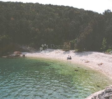 Peruški ,Marčana, zemljište u blizini plaže - cover