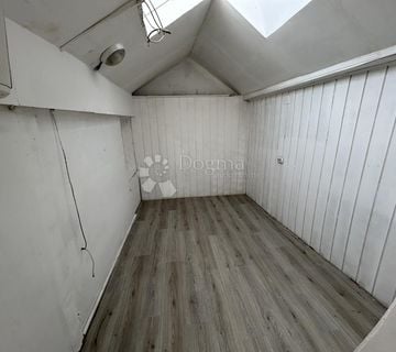 Stan za totalnu renovaciju kod trga bana Jelačića - cover