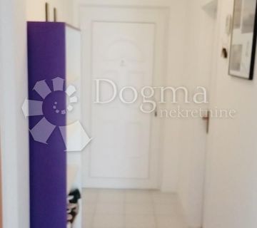 Apartman na Šolti - cover