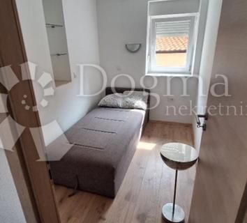 Bulevard-33.72m2,3s+db + okućnica od cca 200m2 - cover