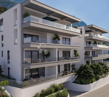 Ekskluzivni Penthouse s Bazenom i Pogledom na More -MAKARSKA - cover