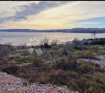 KARLOBAG ZEMLJIŠTE S PANORAMSKIM POGLEDOM - cover