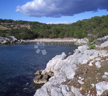 PAG, 20,272 m² TERENA ZA HOTEL I KAMP, PRILIKA - cover