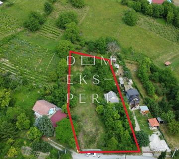 Građevinsko zemljište s kućom - 2230m2 - cover