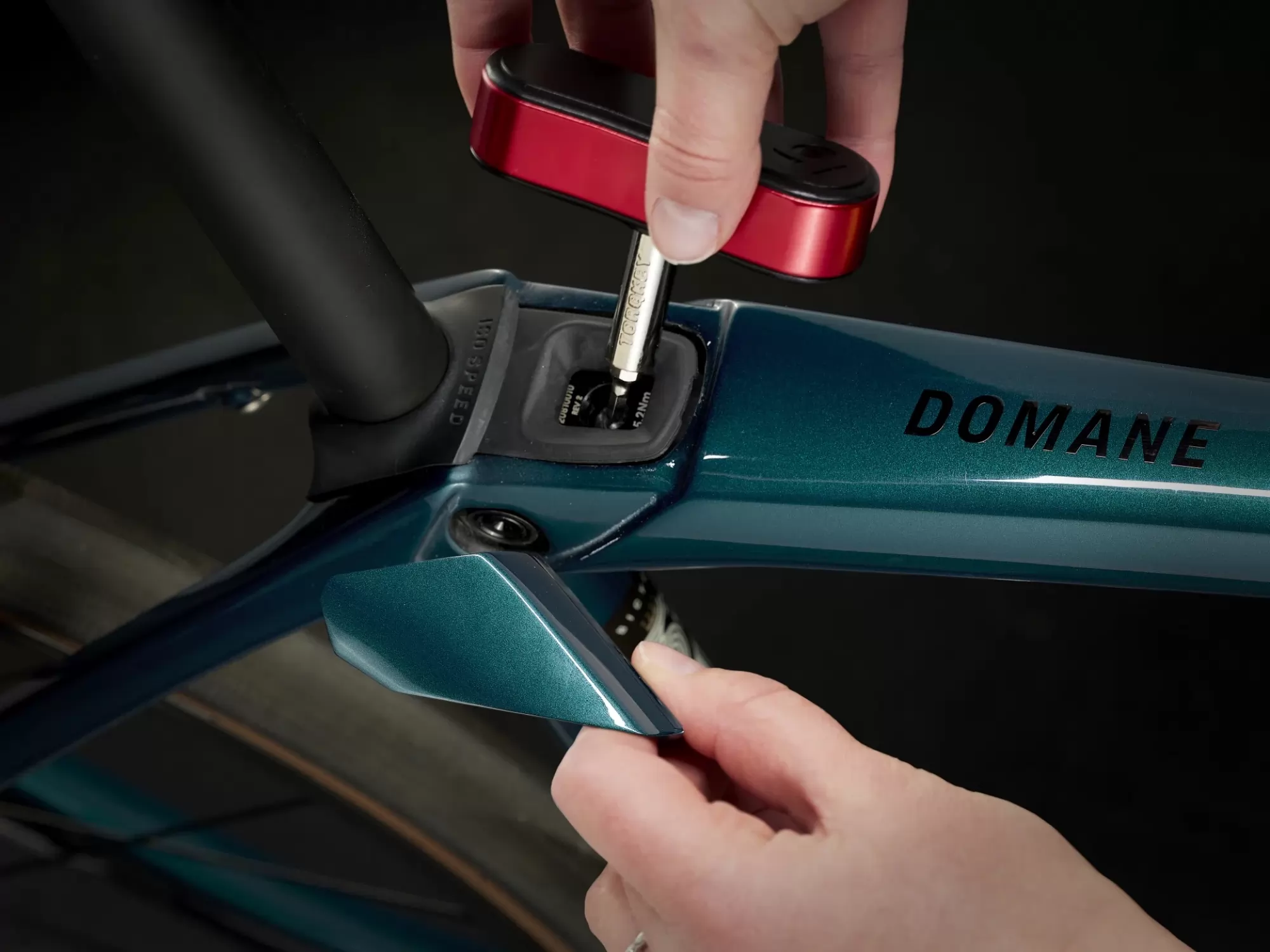 domane-sl-5-gen-4-2024-dark-aquatic-37532-17049949308767