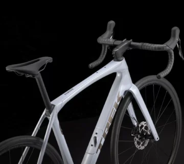 Bicikl Trek Domane SL 5 Gen 4 2024 Grey Pearl - cover