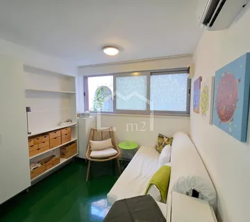 APARTMAN - LUČAC - cover