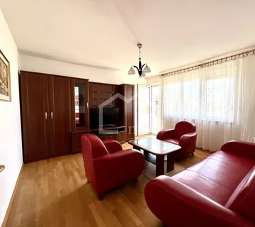 Dugoročno Komforan Dvosoban Blizina Grada - Split
